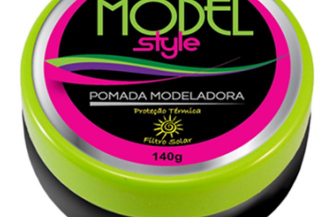 Pomada modela e elimina o frizz dos cabelos